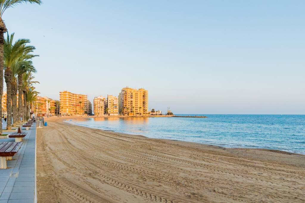 La Perla De Torrevieja Exterior foto